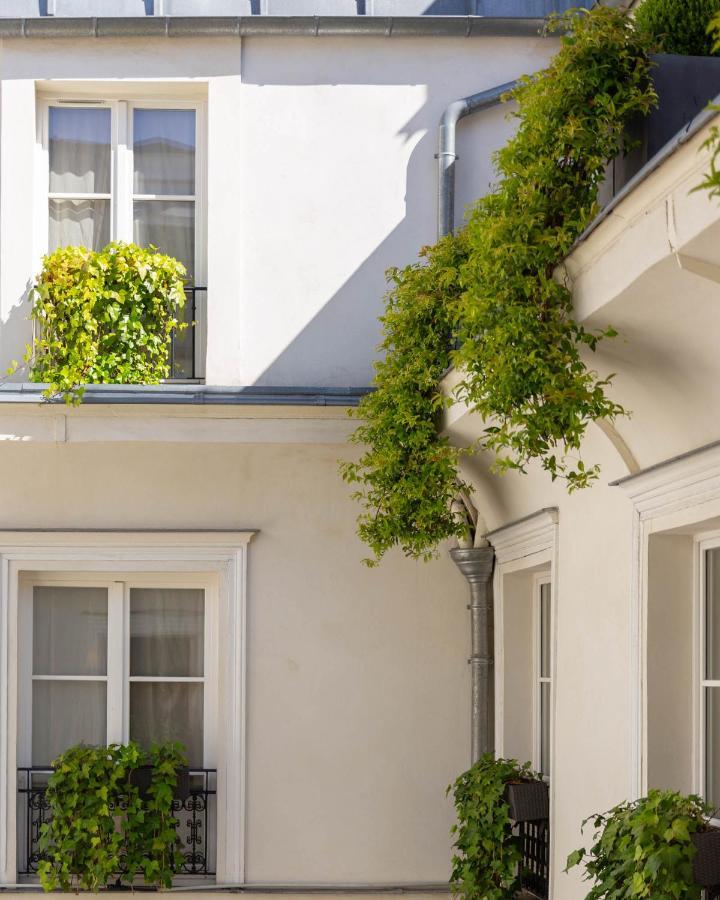 Hôtel Le Burgundy Paris Extérieur photo