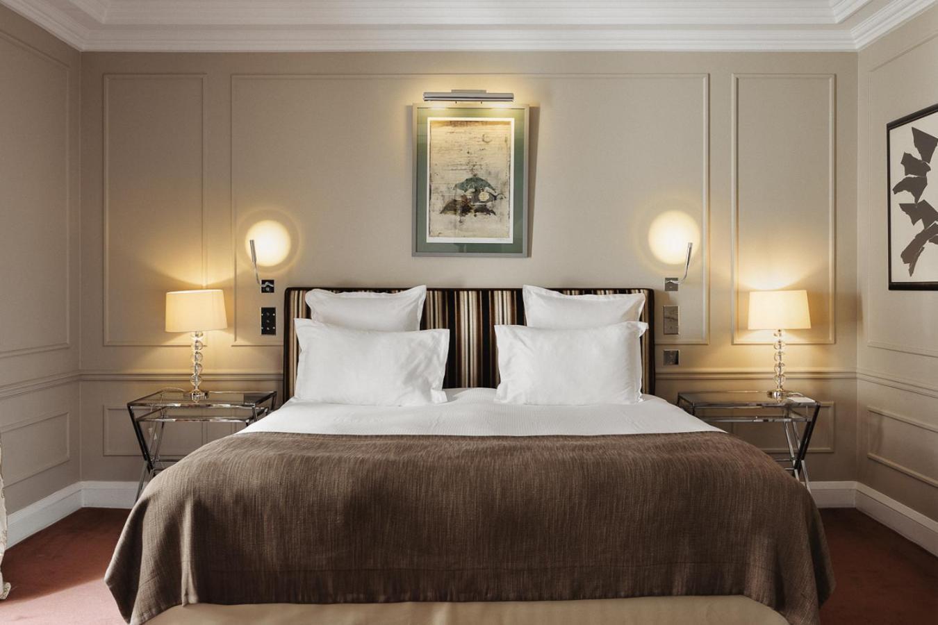 Hôtel Le Burgundy Paris Extérieur photo