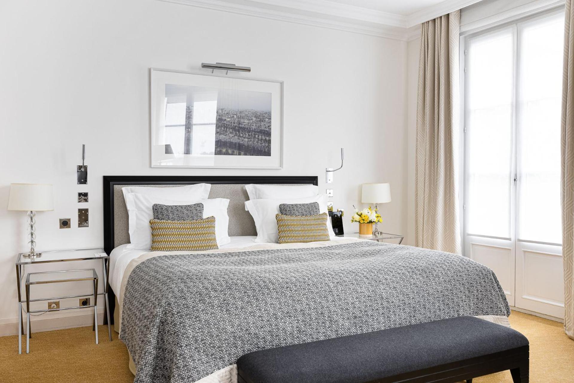 Hôtel Le Burgundy Paris Extérieur photo