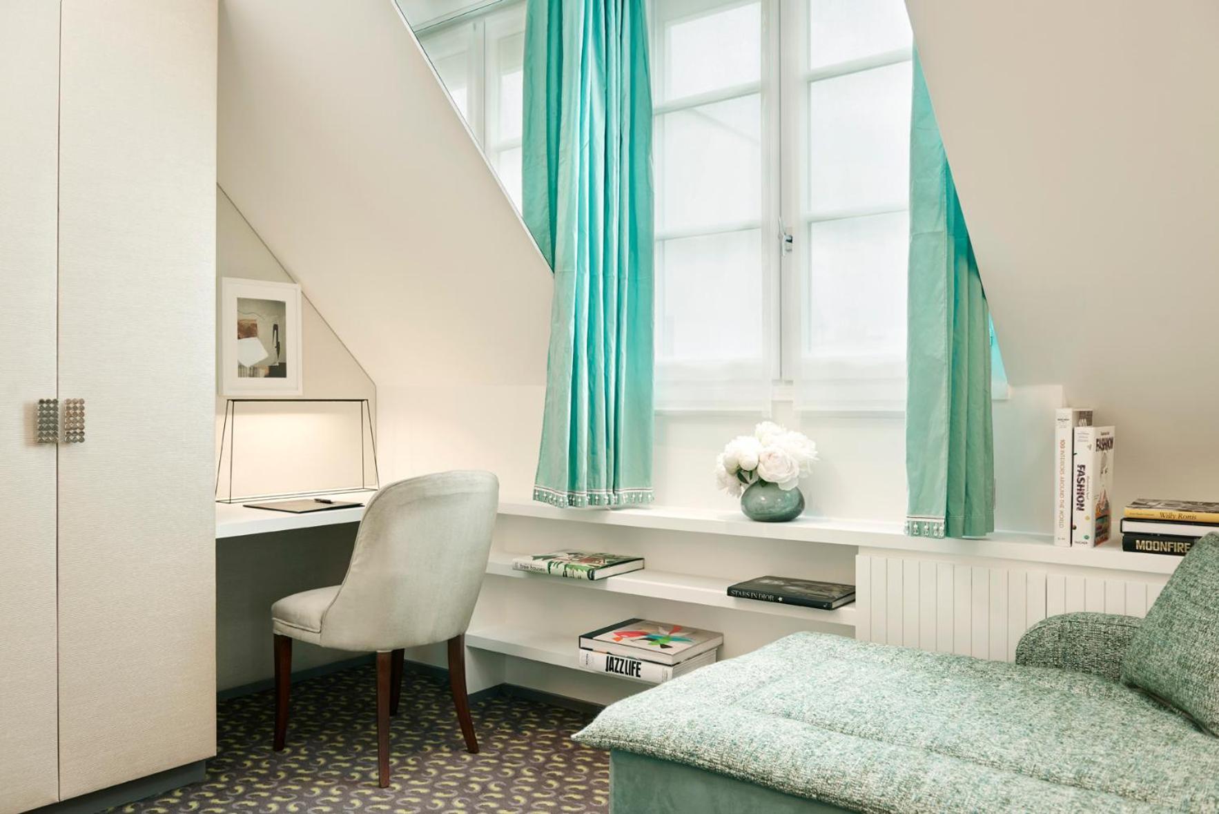 Hôtel Le Burgundy Paris Extérieur photo