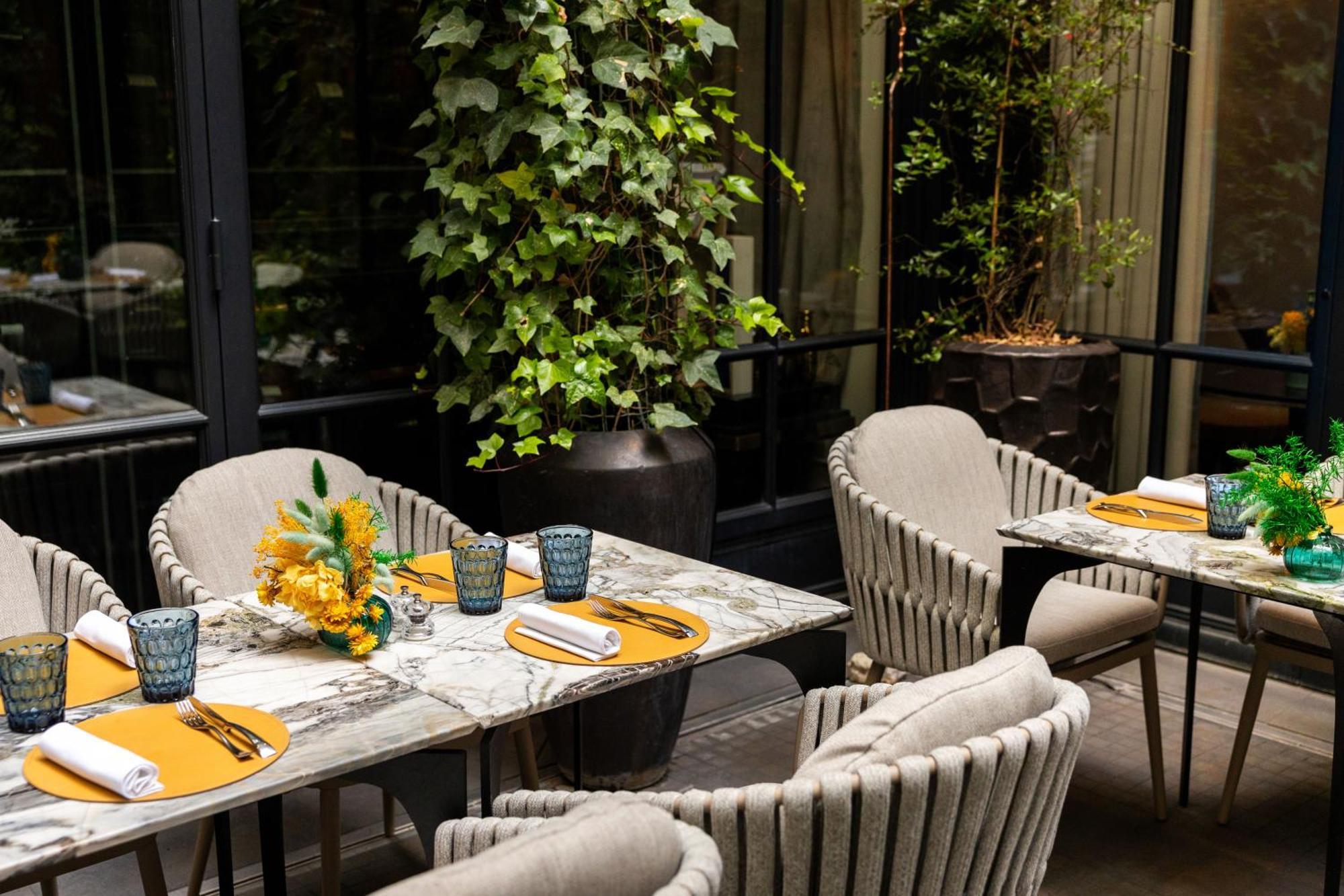 Hôtel Le Burgundy Paris Extérieur photo