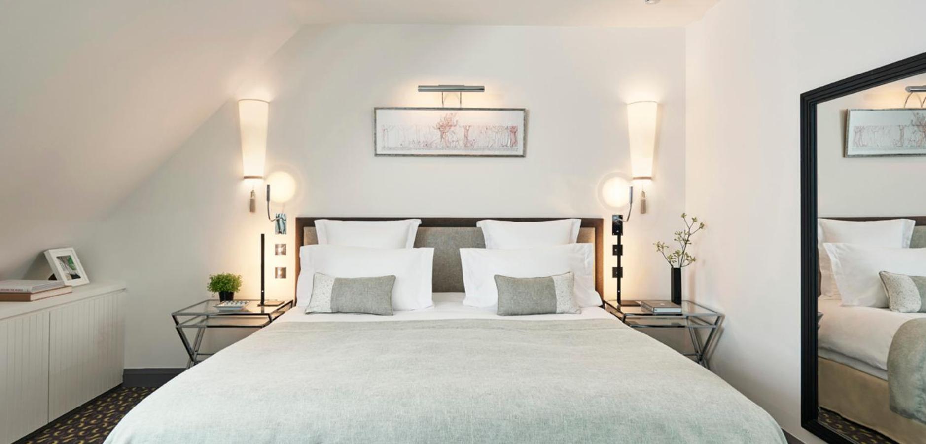 Hôtel Le Burgundy Paris Extérieur photo